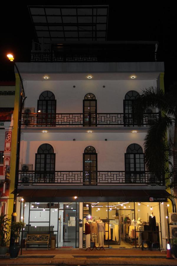 Hotel Decentraland Kuala Terengganu Exterior photo